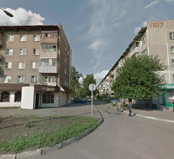 Банкомат Сбербанка России по адресу просп. Дружбы,  48,  стр. А