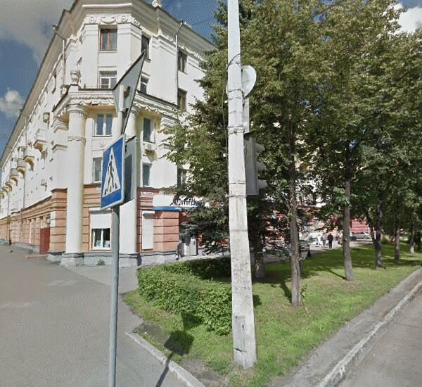 Банкомат Банка «ФК Открытие» по адресу просп. Металлургов,  д. 34