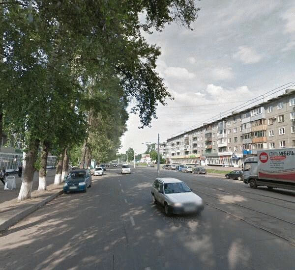 Банкомат Совкомбана по адресу ул. Тореза,  д. 42