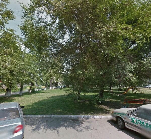 Банкомат банка Уралсиб по адресу ул. Тольятти,  д. 26