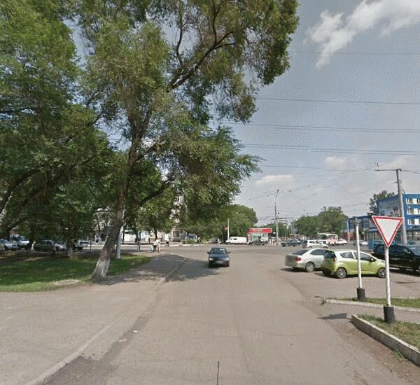 Банкомат Сбербанка России по адресу просп. Октябрьский,  58