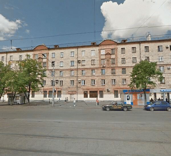 Банкомат Межтопэнергобанка по адресу Курако проспект 4