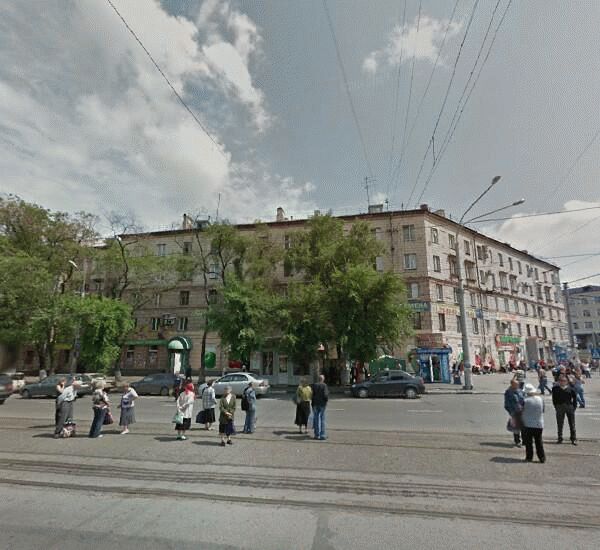 Отделение Совкомбана по адресу проспект Металлургов 1